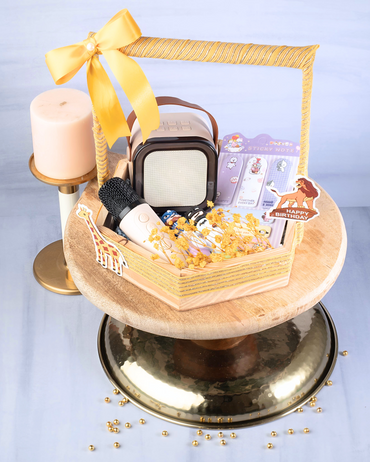 Roar & Rhythm Hamper