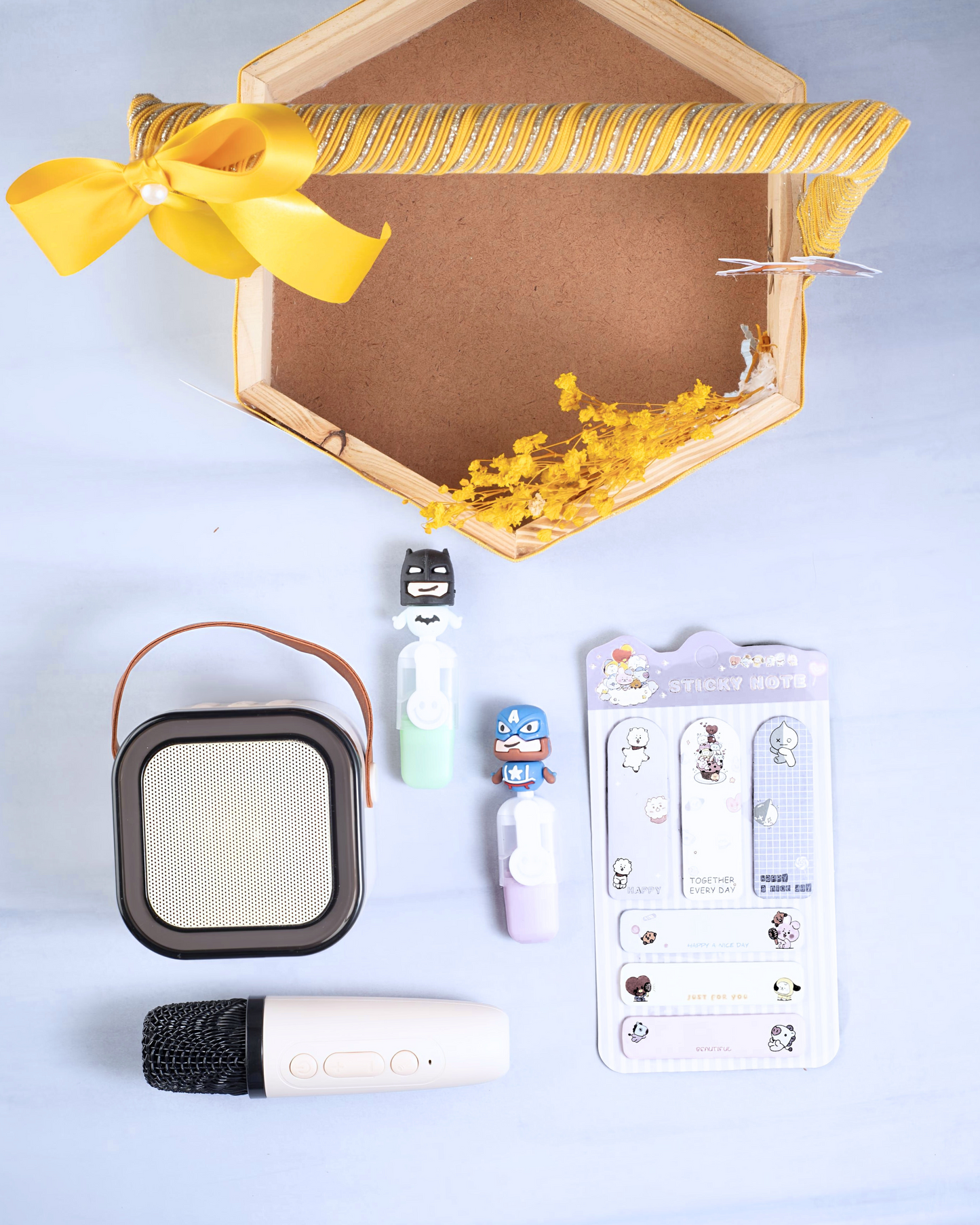 Roar & Rhythm Hamper