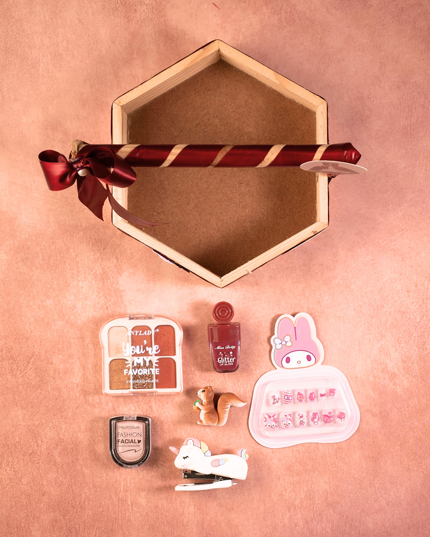 Mini Makeup Magic Box