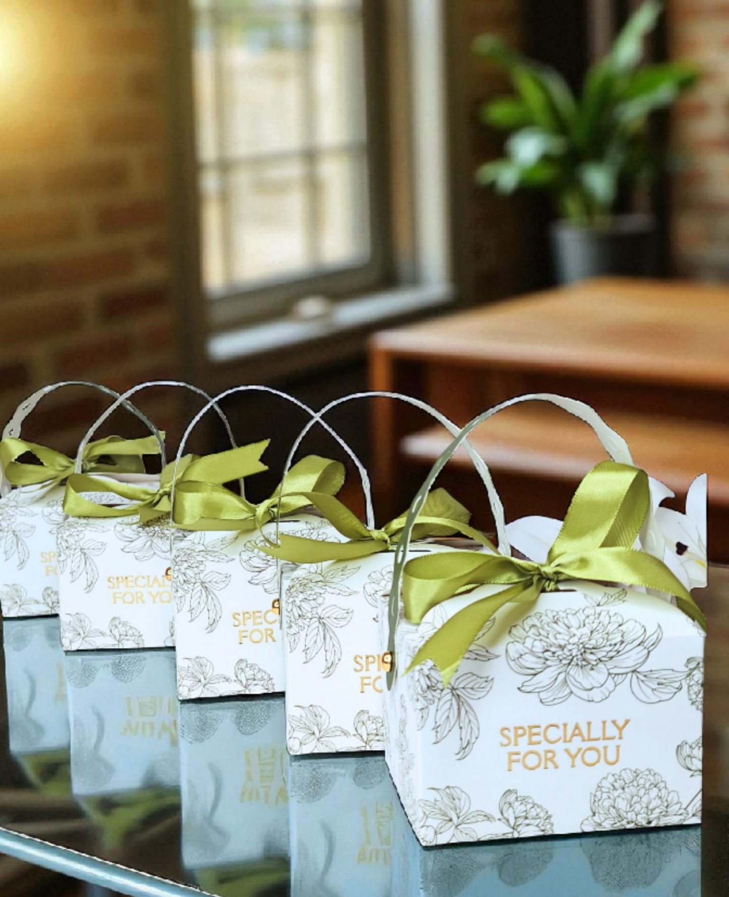 Pretty Little Things Box